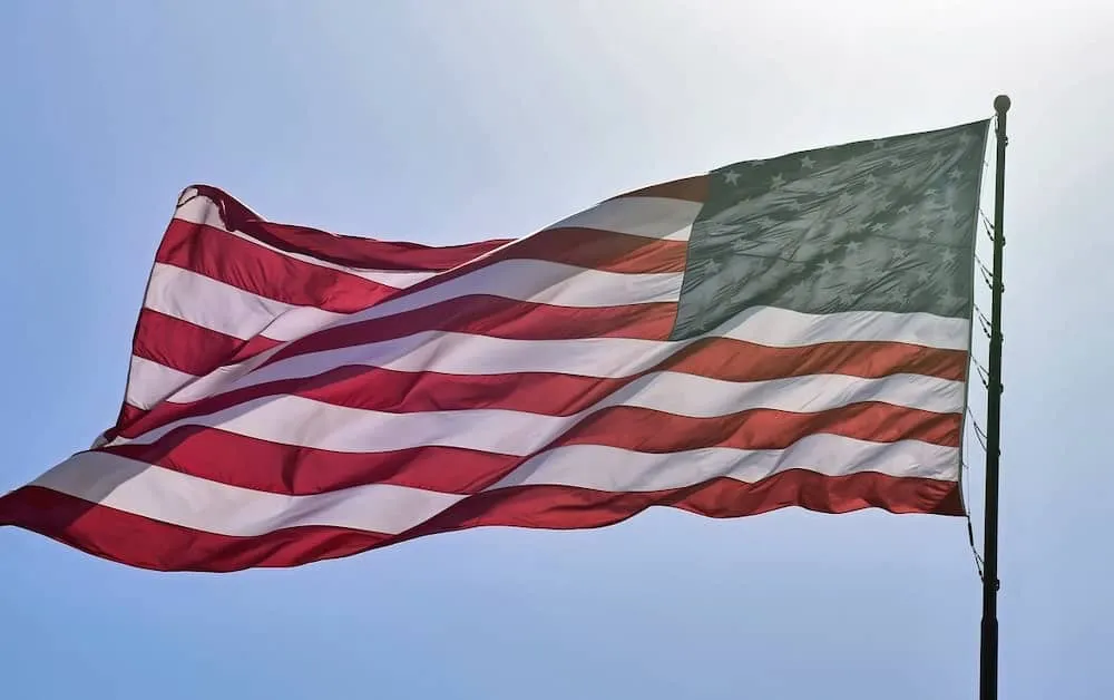 Key provisions of the Vermont Data Privacy Act - flag