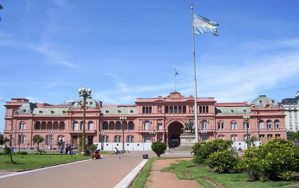 Behind the PDPL- Navigating Argentina’s Personal Data Protection Law - Building
